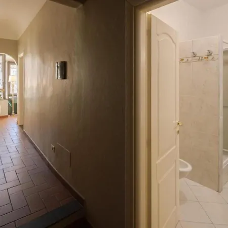 Via Del Corno 1 - Chiara - Elegant With Elevator