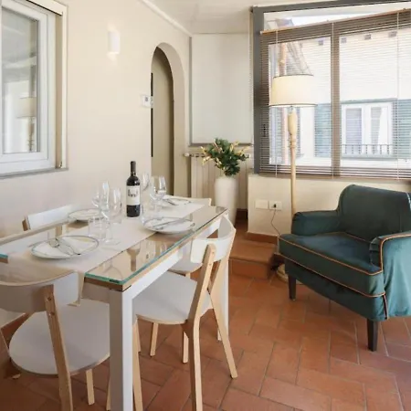 Via Del Corno 1 - Chiara - Elegant With Elevator *