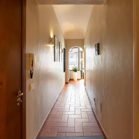 Appartamento Via Del Corno 1 - Chiara - Elegant With Elevator Firenze