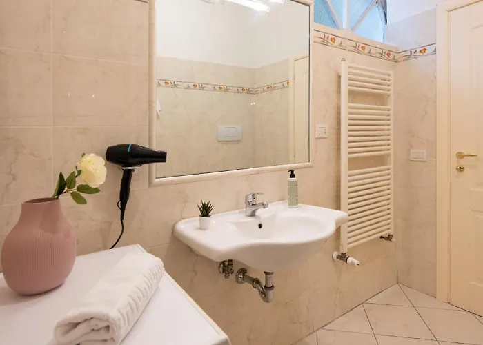 Via Del Corno 1 - Chiara - Elegant With Elevator Appartement Florence