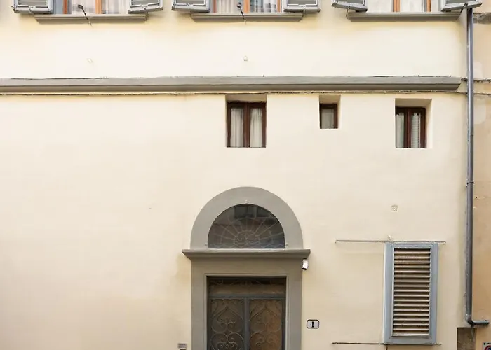 Via Del Corno 1 - Chiara - Elegant With Elevator شقة