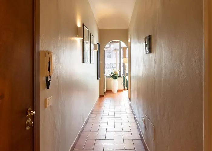 Appartement Via Del Corno 1 - Chiara - Elegant With Elevator Florence