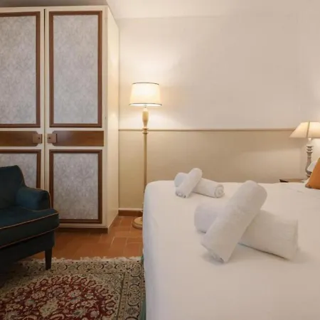 Via Del Corno 1 - Chiara - Elegant With Elevator *